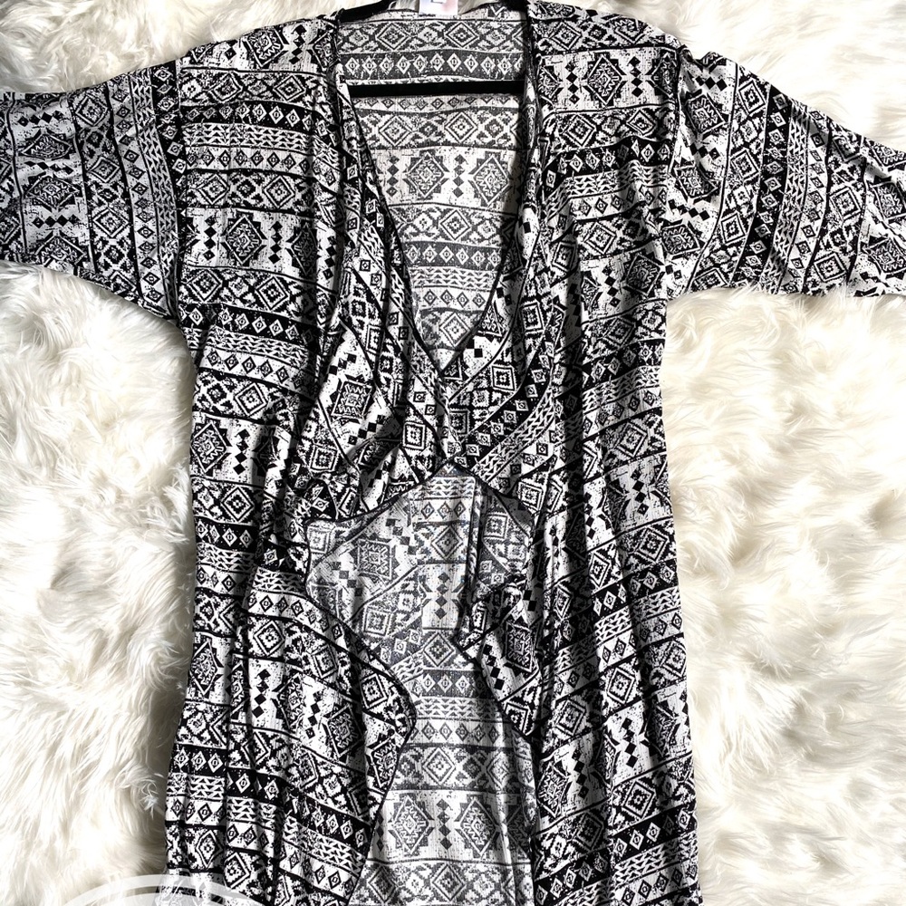 LuLaRoe Shirley